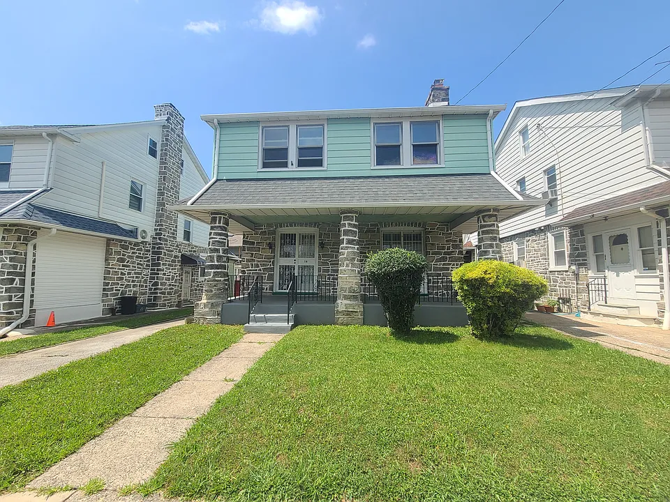 16 Powell Ln