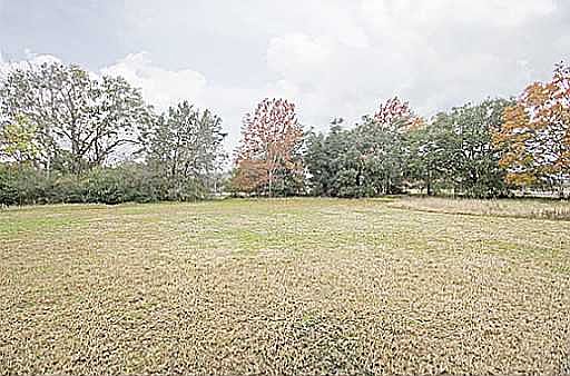 3rd image of 2200 Ferber Cir