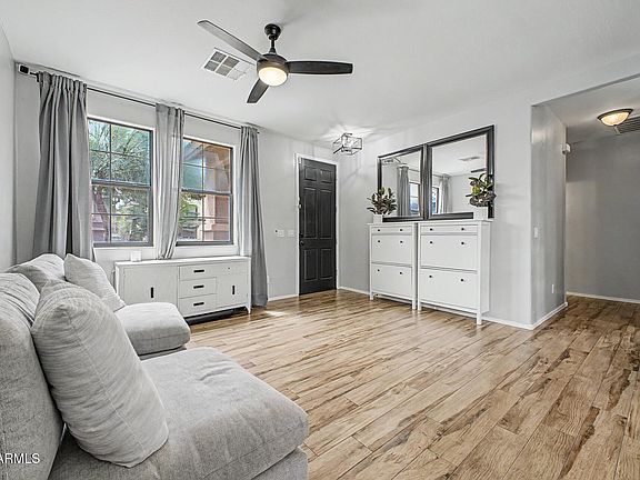 3rd image of 11728 W ROBIN Court