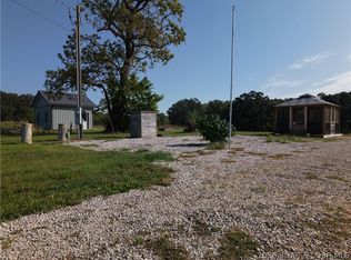 21507 Hollow Dr, Barnett, MO 65011