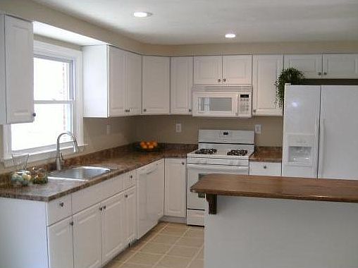 5th image of 792 Cedarwood Dr