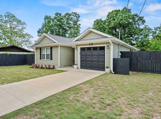 3172 Main St, Crestview, FL 32539
