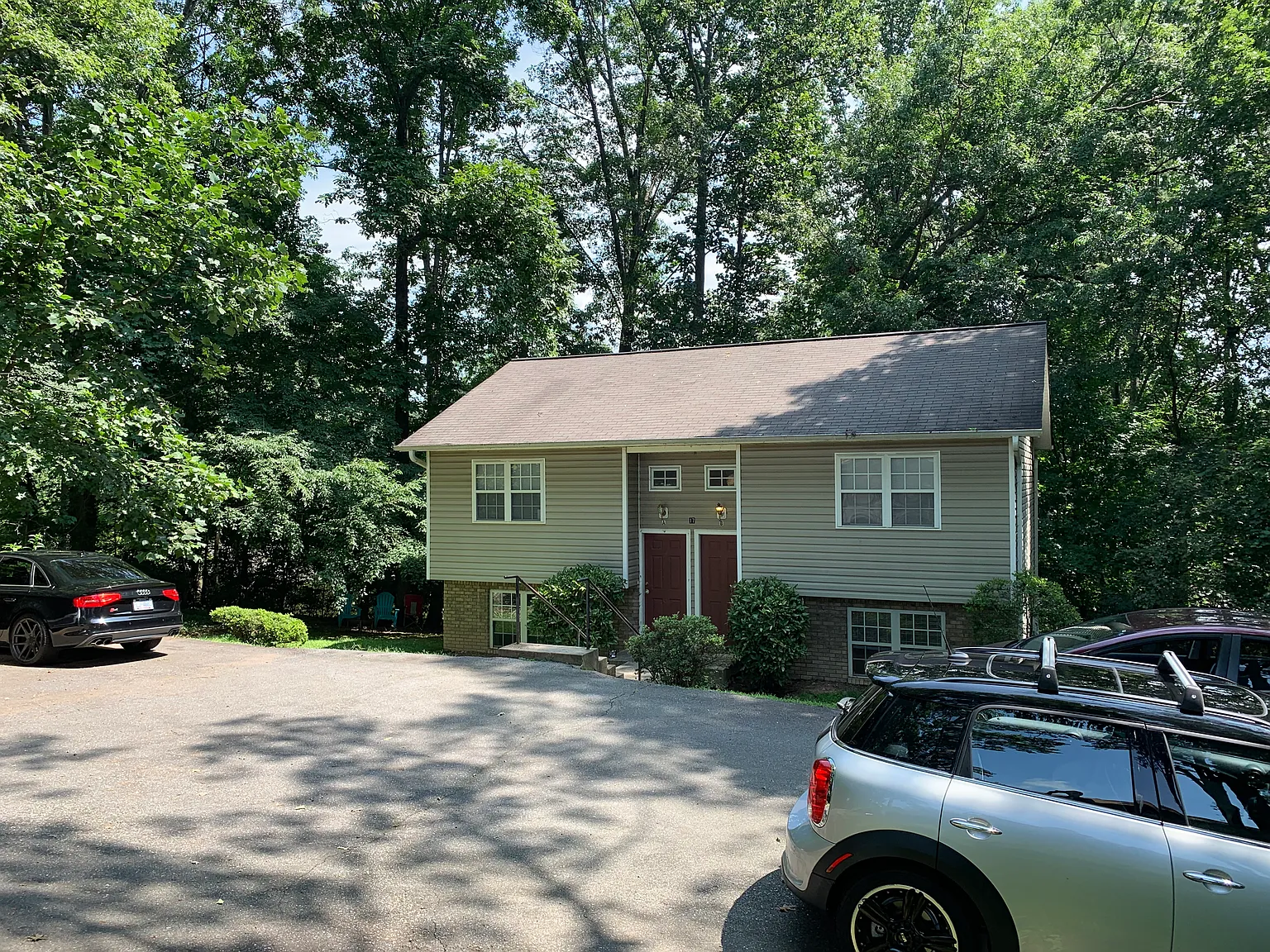 2 bed, $1,300 — Photo 3