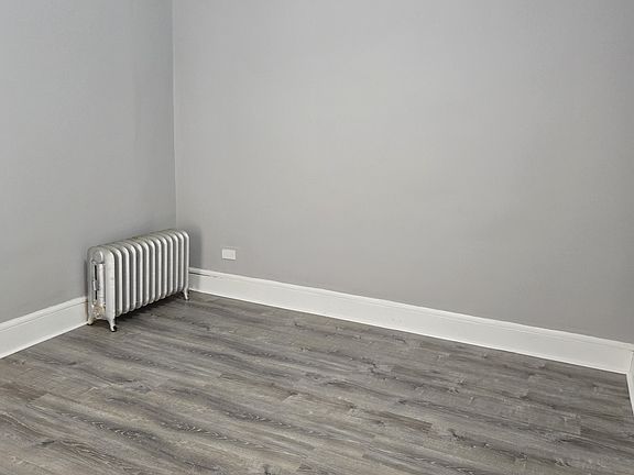 4th image of 204 W 16th St Floor 2