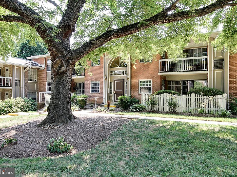 1st image of 1944 Kennedy Dr APT T3