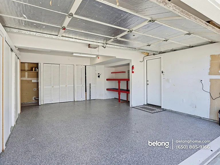 42983 Charleston Way — Photo 4