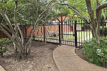 2nd image of 5602 Woodrow Ave APT 201