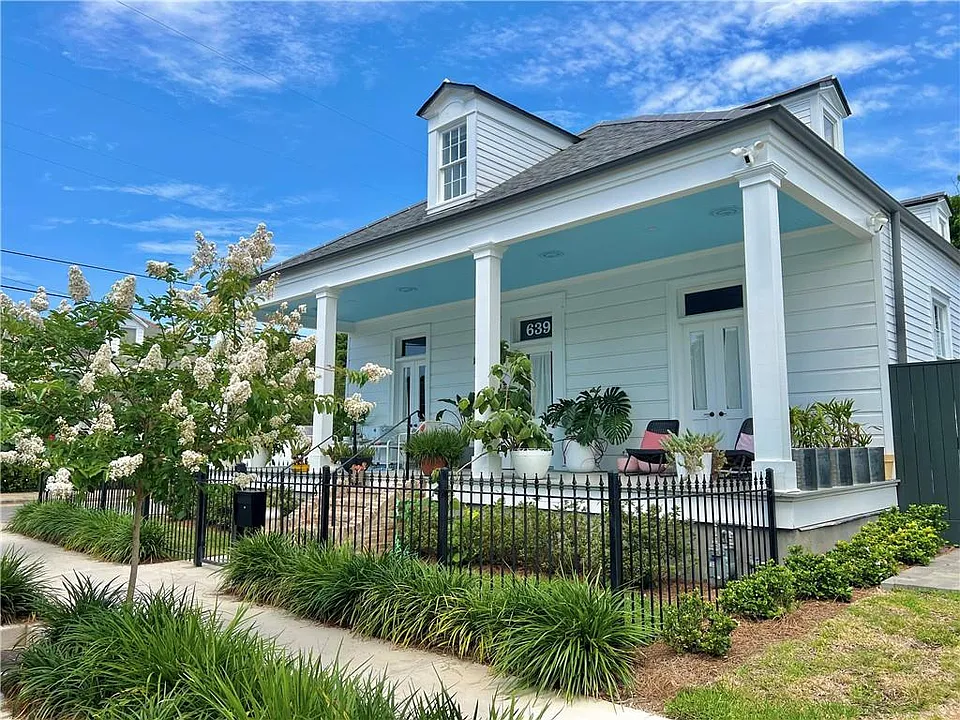 639 Desire St