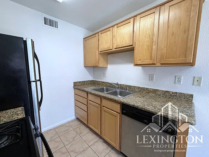 5008 Bremner Way #3 — Photo 10