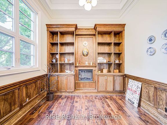 3rd image of 103 Burndale Ave