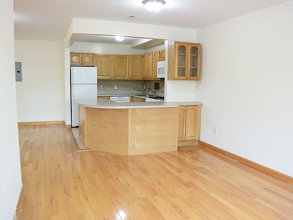 4th image of 34-43 Francis Lewis Blvd #2A
