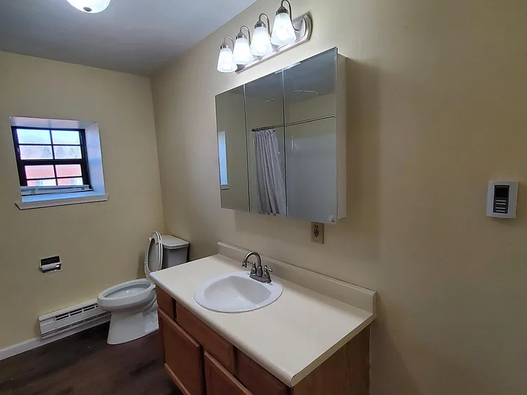 41 1st St #5 — Photo 12