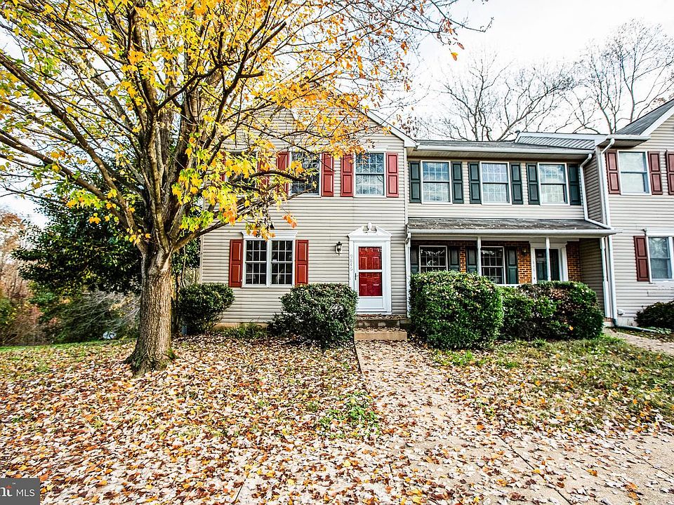 1st image of 9846 Dominion Forest Cir