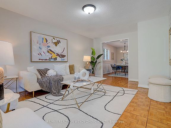 5th image of 118 Henderson Ave