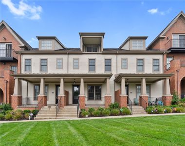 1661 Biltmore Ln, Pittsburgh, PA, 15217