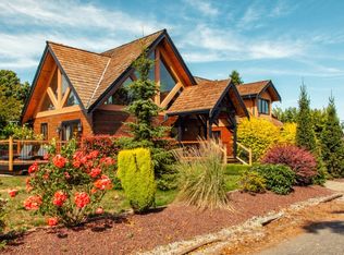 728 Georgia St, Blaine, WA 98230
