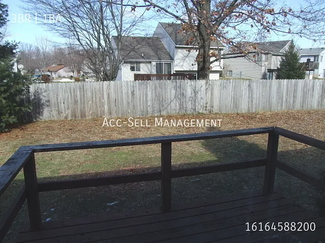 5798 Christie Ave SE — Photo 21