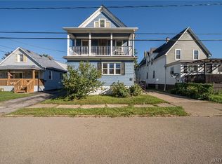 92 Arnold Pl, Lackawanna, NY 14218
