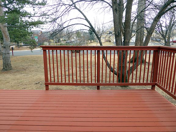 2nd image of 1031 Mirrormere Cir