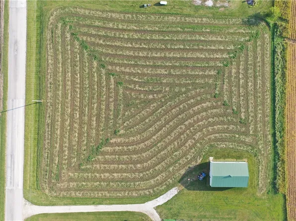 Monroe Ave, Greenfield, IA 50849