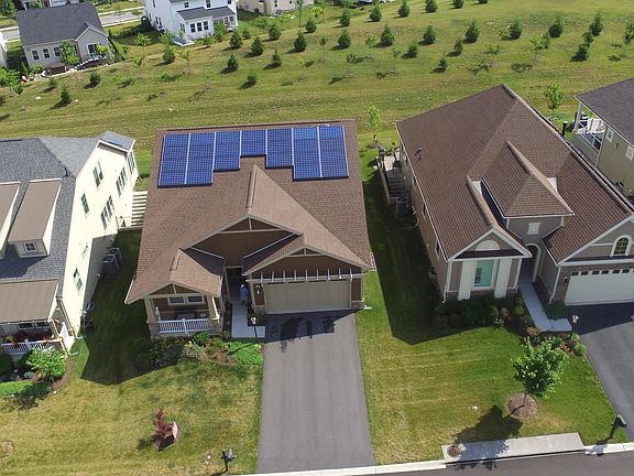 4th image of 108 Cloak Ln