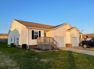 409 Hamlett Dr W, Mt Sterling, KY 40353
