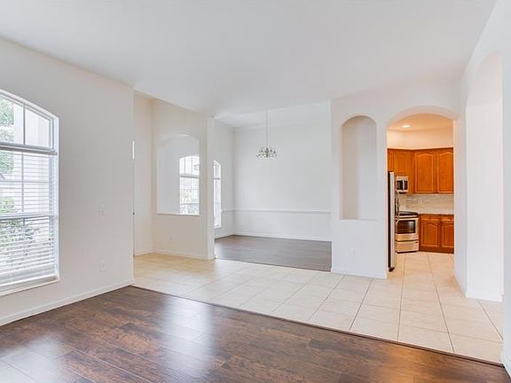 5th image of 2843 Oconnell Dr