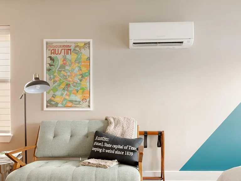 1-bedroom detached studio with Mitsubishi AC unit