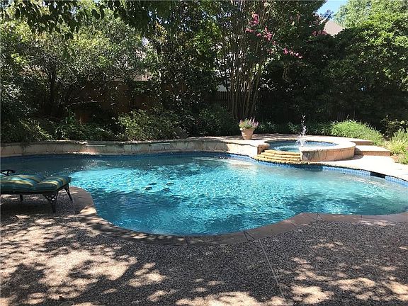 2nd image of 3317 Lauren Way