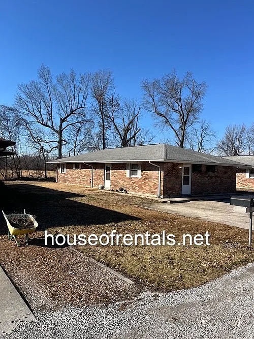 703 Rusty Lane ( New ) - 2B — Photo 4
