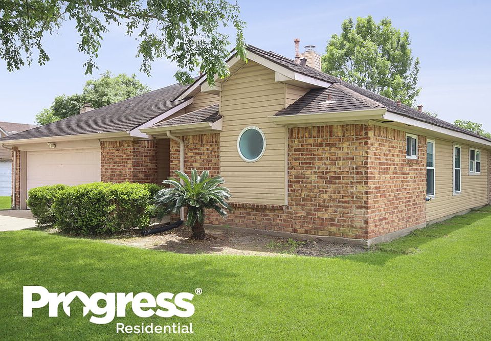1st image of 2454 Edgedale Dr