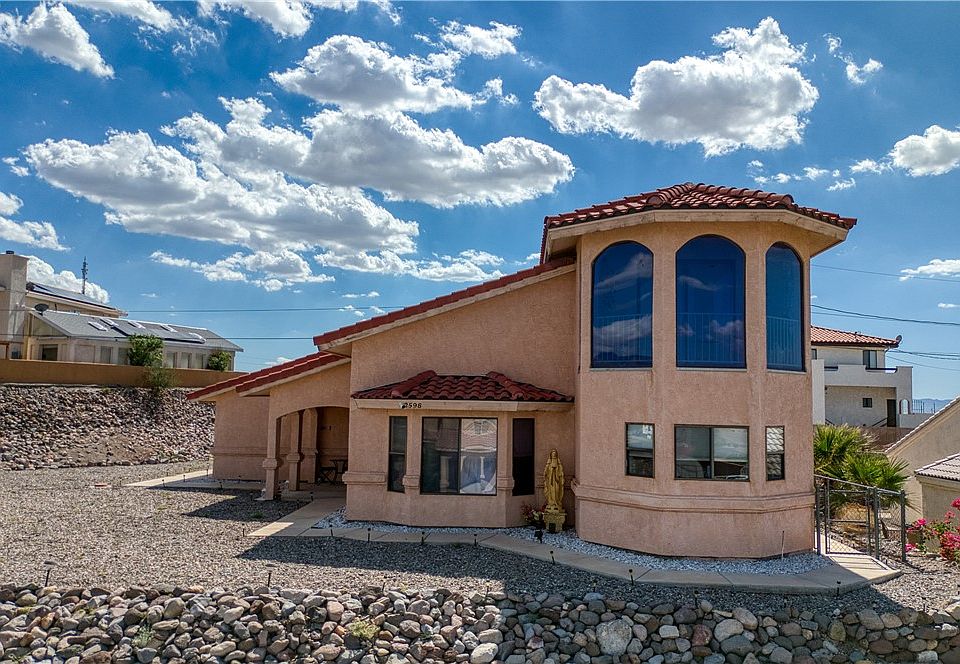 1st image of 2598 Avenida Grande