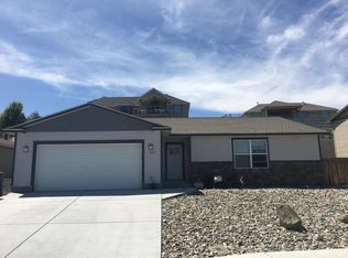 1851 Nova Ln, Richland, WA 99352