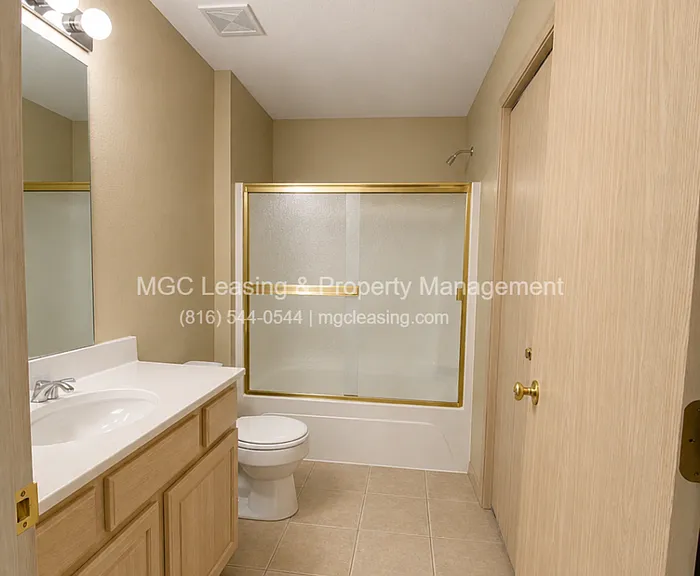 1010 Garden Dr — Photo 12