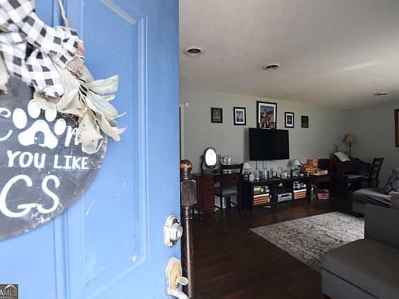 2nd image of 172 Merrybrook Dr