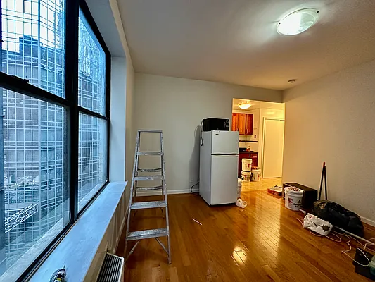 Rented by Oxford Property Group | media 10