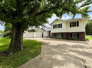 1317 2nd St S, Cordova, IL 61242