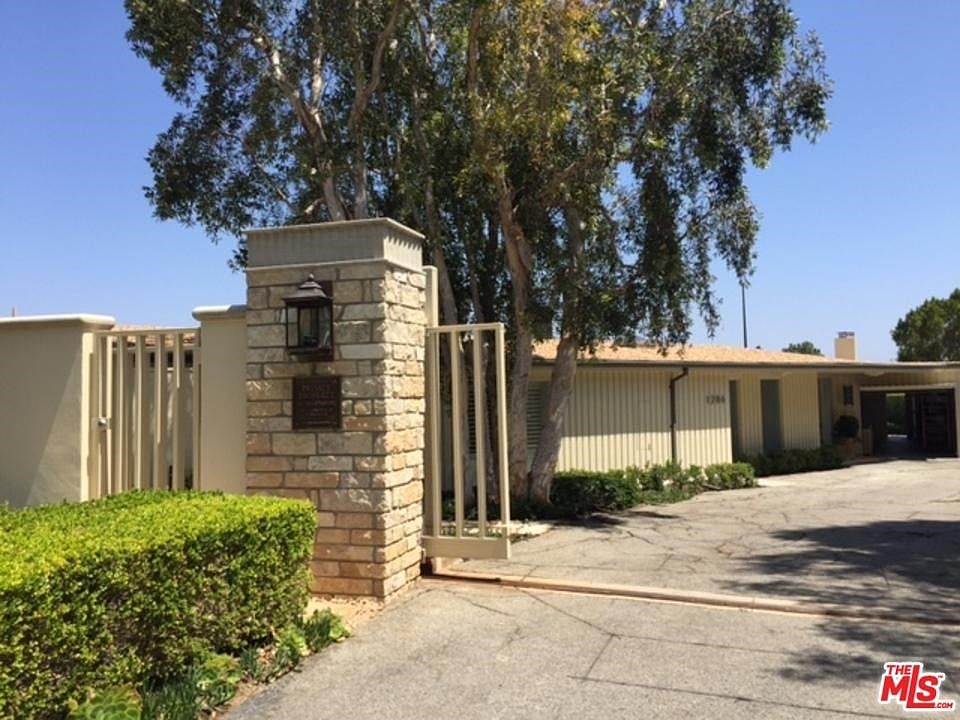 1st image of 1286 Lago Vista Dr
