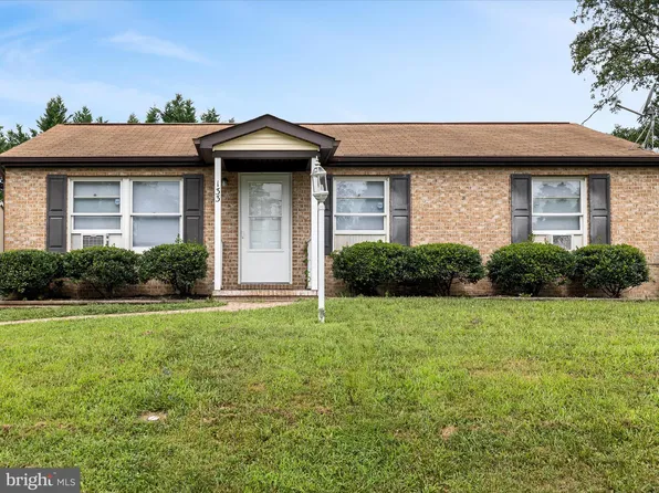 133 Country Park Dr, Winchester, VA 22602