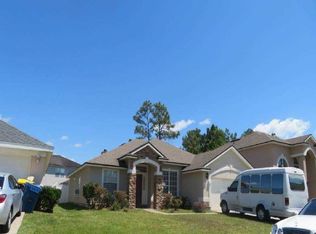 1439 Creek Point Blvd, Jacksonville, FL 32218