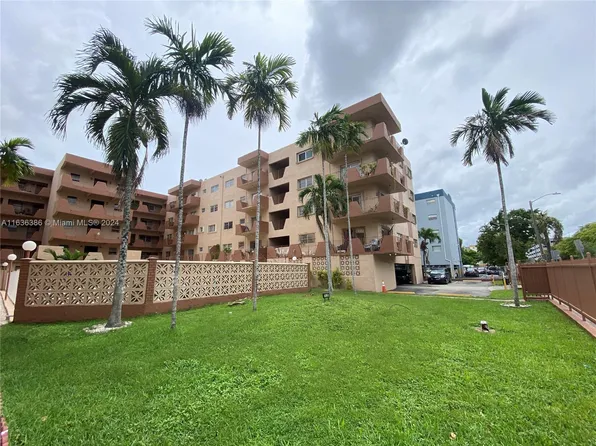 1630 W 46th St APT 514B, Hialeah, FL 33012