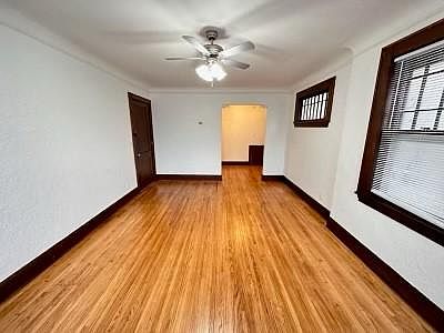 3rd image of 707 Grand Ave #D16a8e262
