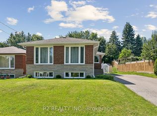 121 Confederation Dr, Toronto, ON M1G 1A4
