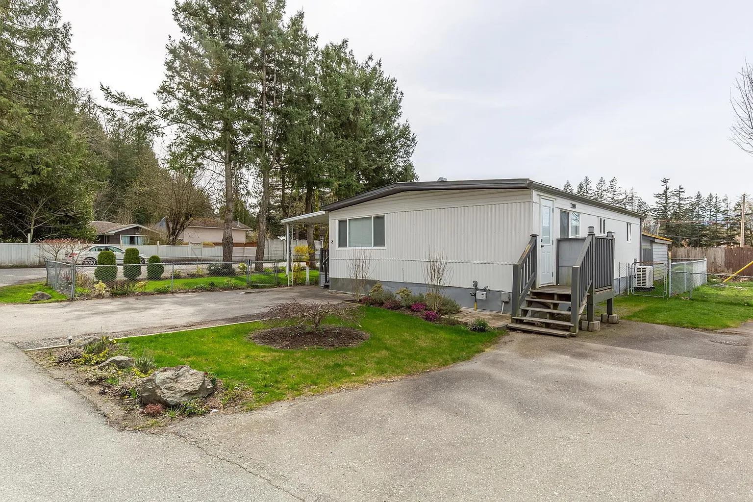 45715 Alma Ave #8 photo 1