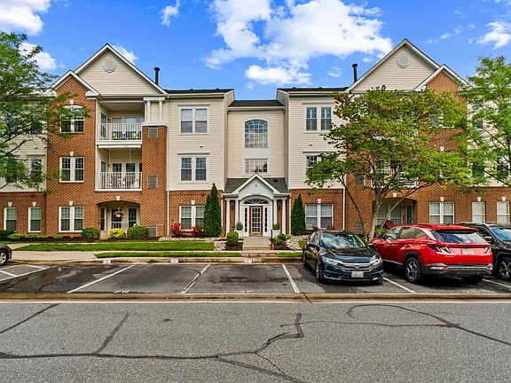 2nd image of 5144 Brightleaf Ct #5144