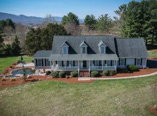 120 Wheatlan Dr, Lexington, VA 24450