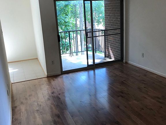 4th image of 3322 Woodburn Village Dr #20