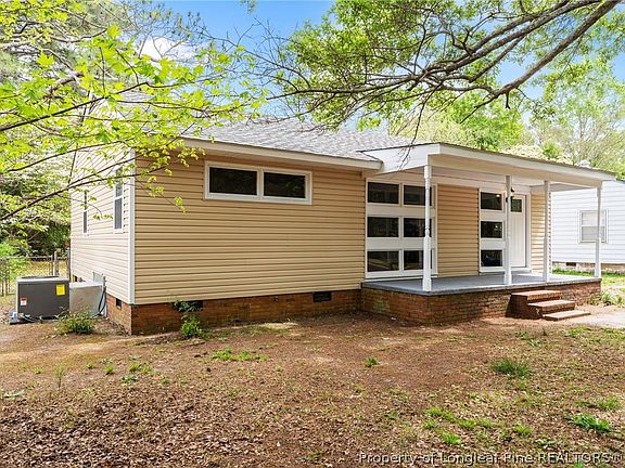 2nd image of 1032 Elizabeth Dr
