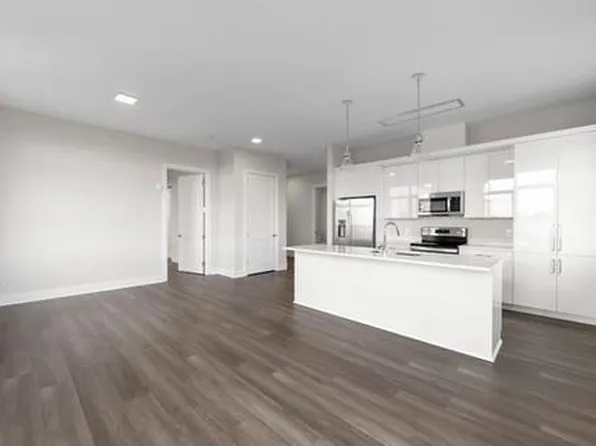 121 34th Street image 168 of 213