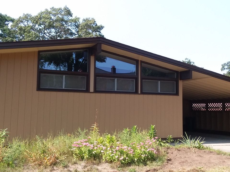 1st image of 3355 Peck St